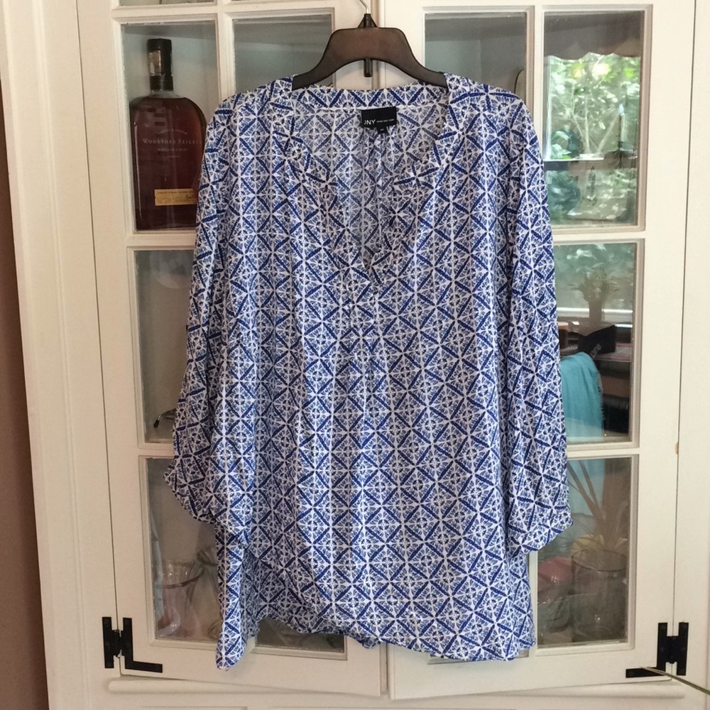 Soft and beautiful blue detailed blouse